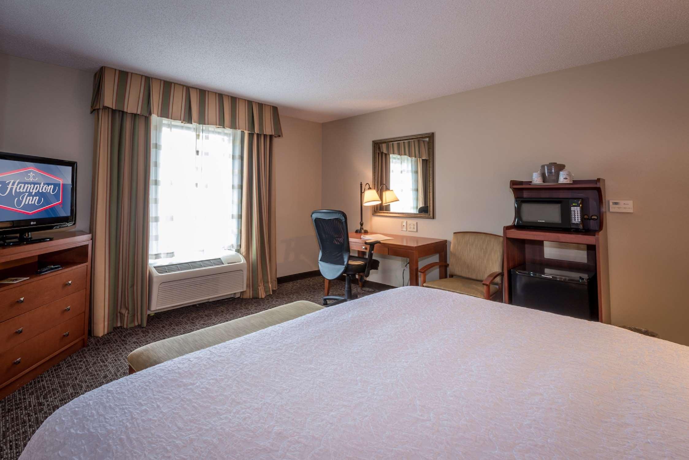 Hampton Inn Enterprise Exteriör bild