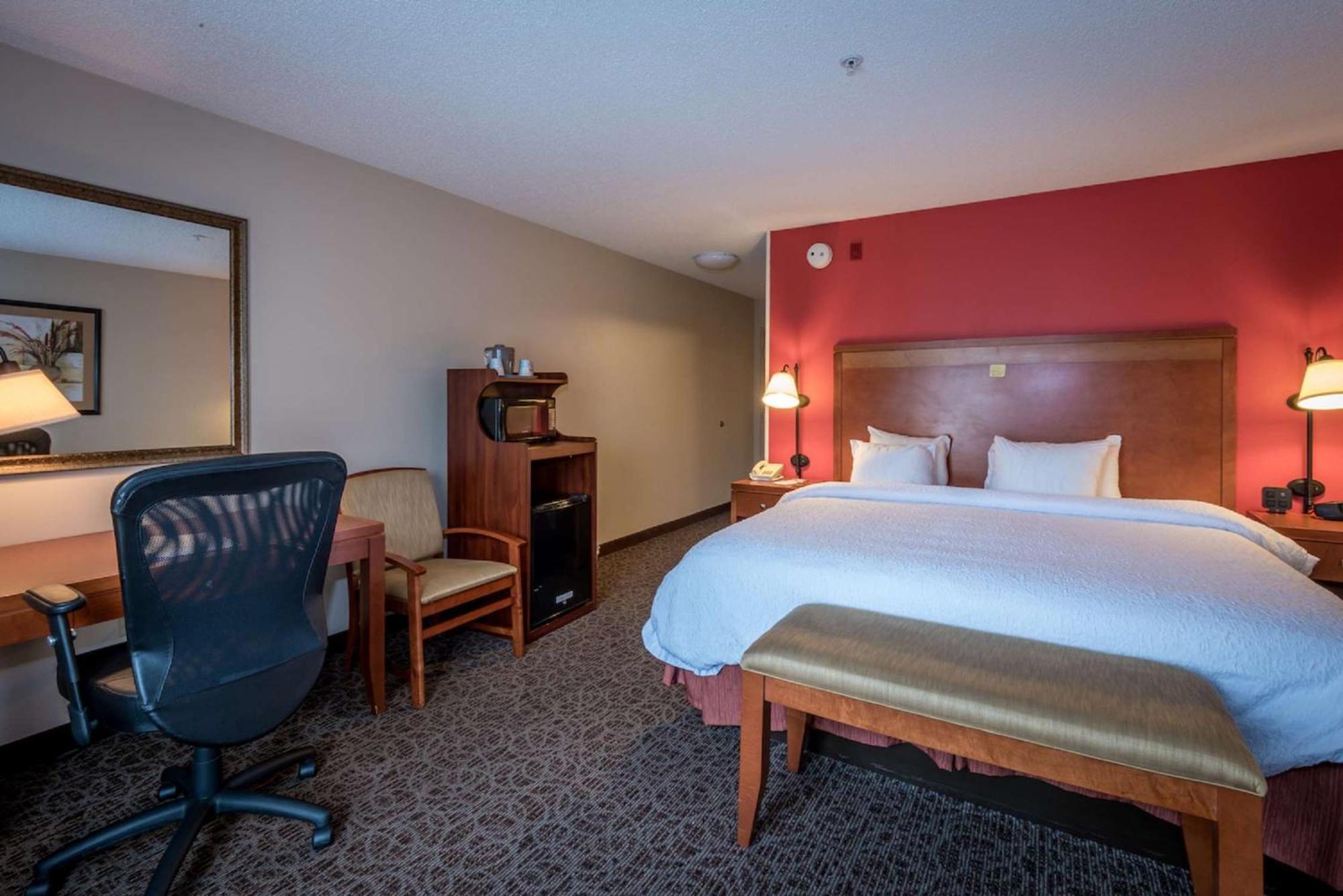 Hampton Inn Enterprise Exteriör bild